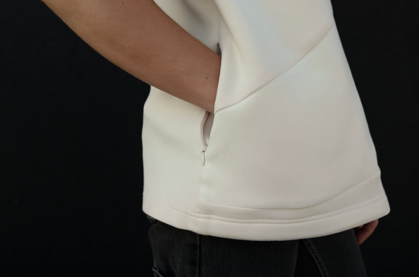 *Pre-order* Heavyweight T-Shirt Sand