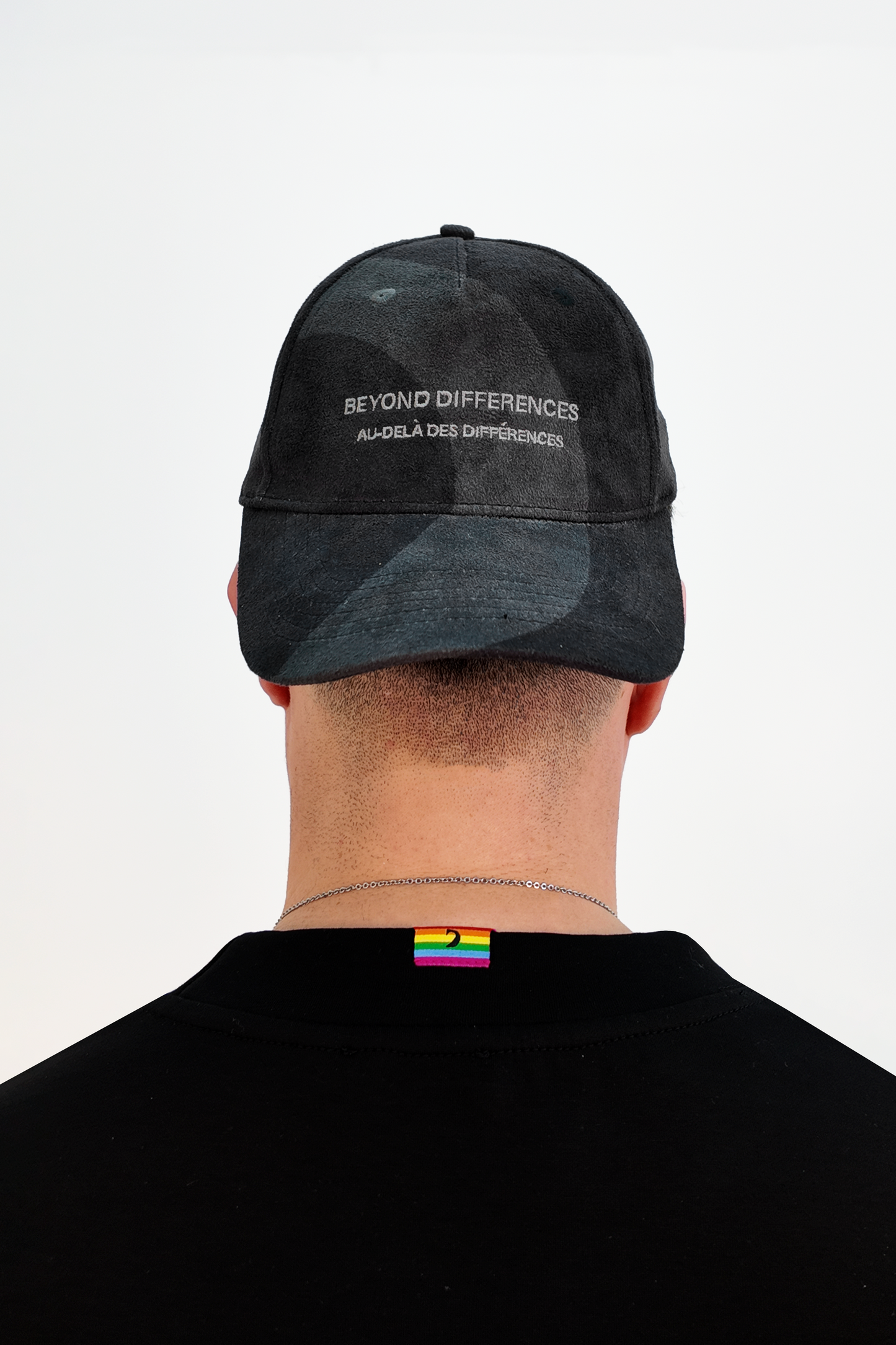 Vegan suede Cap Black