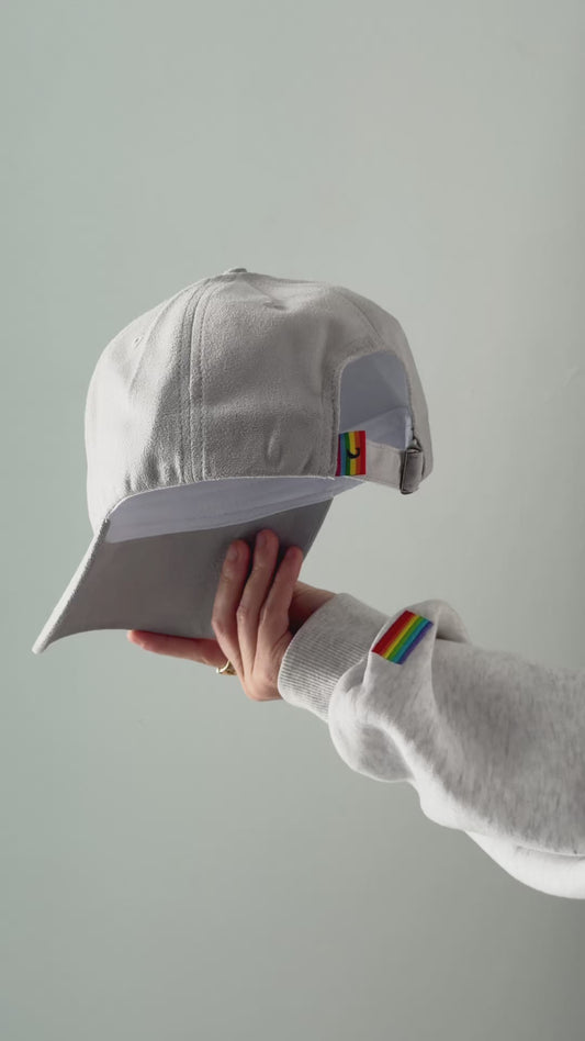 Vegan Suede Cap Grey