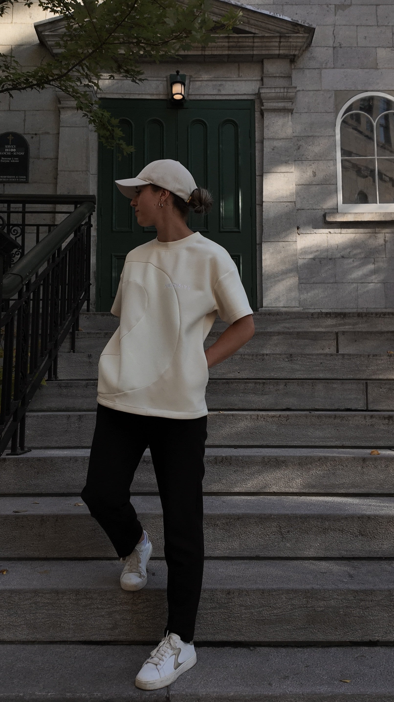 files/tshirt_beige_1.jpg
